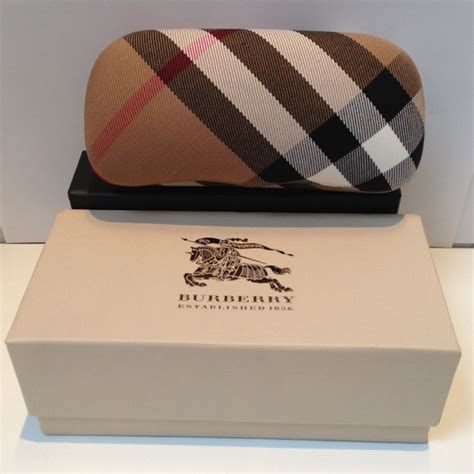 burberry glasses case uk